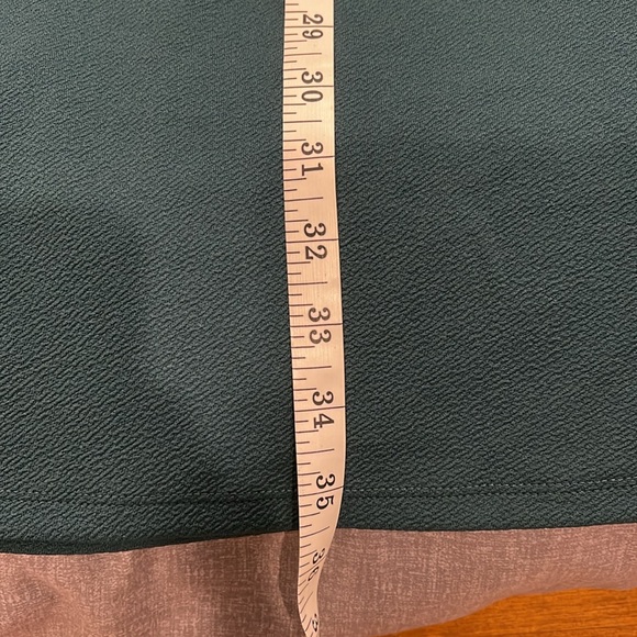 Massini green dress, size 1x, comfortable and stretchy. - Picture 5 of 9